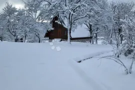 Kućica iz bajke u Parku prirode Žumberak, Žumberak, Casa