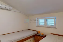 Apartman PRODAJA 62 m2 I red do mora, POGLED!, Sveti Filip I Jakov, Διαμέρισμα