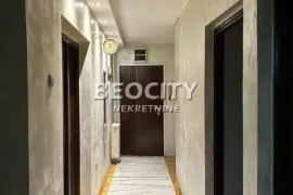 Novi Beograd, Bežanijska kosa 2, Ljubinke Bobić, 3.0, 80m2, Novi Beograd, Apartamento