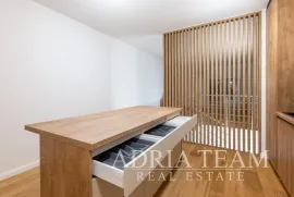 NOVO U PONUDI! PROLJETNA AKCIJA! APARTMANI S POGLEDOM NA MORE, 70 m OD MORA, POVLJANA - PAG, Povljana, Stan