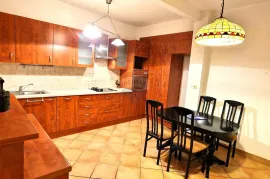 ZAGREB, Centar, Tuškanova, stan 71m2 u visokom prizemlju, Zagreb, Appartement