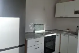 Stan u prizemlju privatne kuće, Split, Wohnung