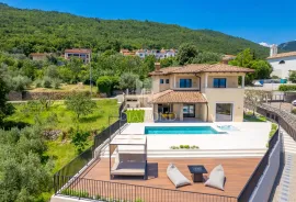 Prekrasna villa s bazenom, saunom i jacuzzijem, Mošćenička Draga, Casa