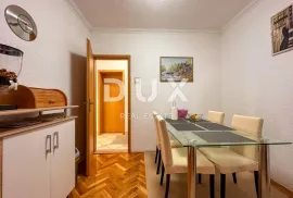 RIJEKA, TRSAT - PRILIKA stan 3S+DB, 1.kat, balkon, pogled na more, Rijeka, Appartamento