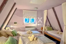 FUŽINE, LIČ - kuća 78.00 m2, potpuno novo uređena, Fužine, Ev