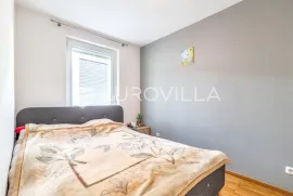 Zagreb, Špansko dvosoban stan NKP 40 m2, Zagreb, Wohnung