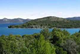 Mali Iž - građevinsko zemljište 4.400m2, 70m od mora, Zadar - Okolica, Land