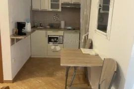 Novo garsonjere  Žnjan, Split, Appartement