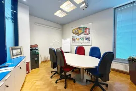 Uredski poslovni prostor + 2 GPM, Zagreb, Commercial property