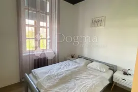 Romantičan stan u baroknoj jezgri, Varaždin, Appartement