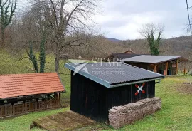 Ogulin - Građevinsko zemljište , započeta gradnja ranča, Ogulin, Terreno