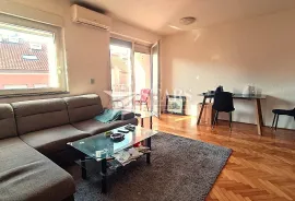 Rijeka, Škurinje, stan 2S+DB, lođa, 1. kat, Rijeka, Appartment