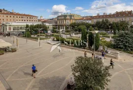 Rijeka, centar - stan sa dva apartmana, Rijeka, Stan