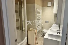 Rijeka, Centar - komforan stan za dugoročni najam, Rijeka, Appartment