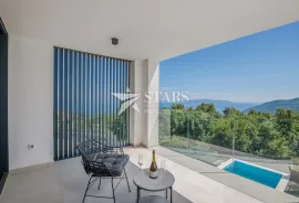 Opatija, Veprinac - villa s bazenom, garažom i pogledom na more, Opatija - Okolica, Σπίτι