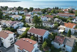 Otok Krk-Malinska, samostojeća apartmanska kuća, Malinska-Dubašnica, Casa