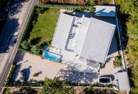 Otok Krk, Malinska-moderna vila 190m2 s pogledom na more, Malinska-Dubašnica, Kuća