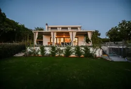 Otok Krk, Malinska-moderna vila 190m2 s pogledom na more, Malinska-Dubašnica, Kuća