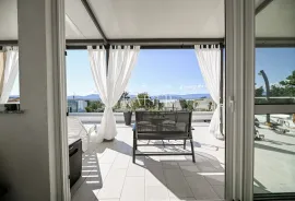 Otok Krk, Malinska-moderna vila 190m2 s pogledom na more, Malinska-Dubašnica, Kuća