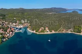 Građevinsko zemljište Dugi otok, Sali, Земля