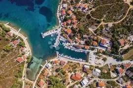 Građevinsko zemljište Dugi otok, Sali, Земля