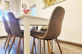 Adaptirani stan na odličnoj lokaciji, Pula, Apartamento