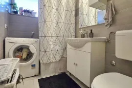 Adaptirani stan na odličnoj lokaciji, Pula, Apartamento