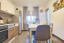 Adaptirani stan na odličnoj lokaciji, Pula, Apartamento