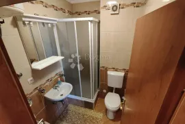 Novo ponudi 5 garsonjera na Žnjanu, Split, Flat