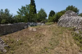 Građevinsko zemljište sa maslinikom pokraj Vodnjana, Vodnjan, أرض