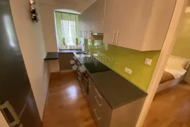 Uređen apartman u najužem centru !, Opatija, Apartamento