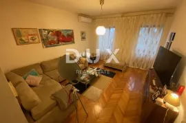 RIJEKA, TRSAT - stan 103 m2 u prizemlju s okućnicom i garažom s pogledom na more! PRILIKA!, Rijeka, Appartment