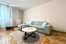 Zagreb, Zapruđe dvosoban stan 64 m² PRVI NAJAM, Zagreb, شقة