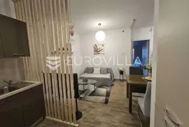 Istra, Pula, kompletno renoviran stan na idealnoj lokaciji, Pula, Apartamento