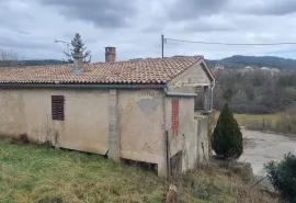 Pazin okolica - kuća u prirodi s građevinskim zemljištem 4000 m2, Pazin - Okolica, بيت