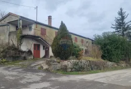 Pazin okolica - kuća u prirodi s građevinskim zemljištem 4000 m2, Pazin - Okolica, بيت