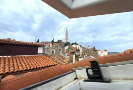 Rovinj,novorenovirani stan u starom gradu-75m2, Rovinj, Appartement