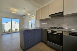 Nerezine, Otok Lošinj - Kuća, 115 m2, Mali Lošinj, Casa