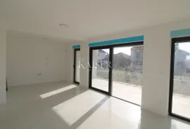 Zadar- luksuzni apartman s pogledom na more, Zadar, Appartamento