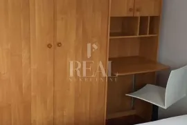 Mali stan na 2. katu, 30 m2, 1SKL, Rijeka, Appartment