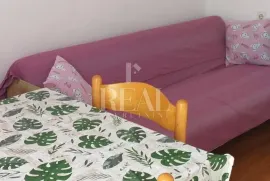 Mali stan na 2. katu, 30 m2, 1SKL, Rijeka, Appartment