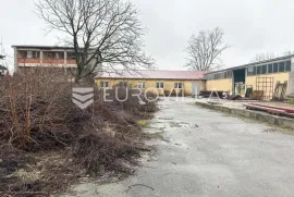 Vinkovci, Kanovci, skladišno-proizvodni pogon na zemljištu 5150 m2; odlična lokacija, Vinkovci, Commercial property