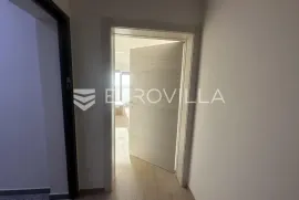 Istra, Medulin, moderan stan s pogledom more NKP 65m2 na drugom katu - novogradnja, Medulin, Appartement