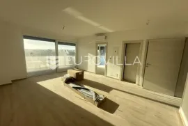 Istra, Medulin, moderan stan s pogledom more NKP 65m2 na drugom katu - novogradnja, Medulin, Appartement