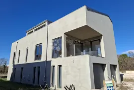 POREČ - Stan u novogradnji blizu grada i mora, Poreč, Flat