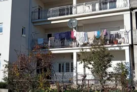 Kuća Kaštela (Kaštel Lukšić),pogled na more, Kaštela, Haus