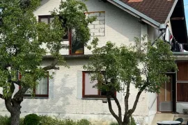 Obiteljska kuća Novska,Rajić 150m2, Novska, Casa