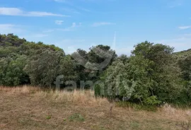 PROSTRANO GRAĐEVINSKO ZEMLJIŠTE SA ZAPANJUJUĆIM POGLEDOM NA MORE, Pula, Terreno