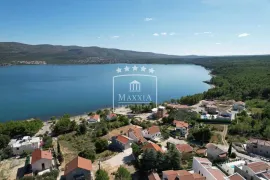 Pridraga - građevinsko zemljište 517m2, na putu prema moru! 62900€, Novigrad, Tierra