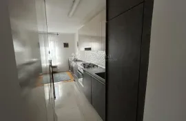 Trešnjevka, 91 m2, 3-sobni, Zagreb, Apartamento